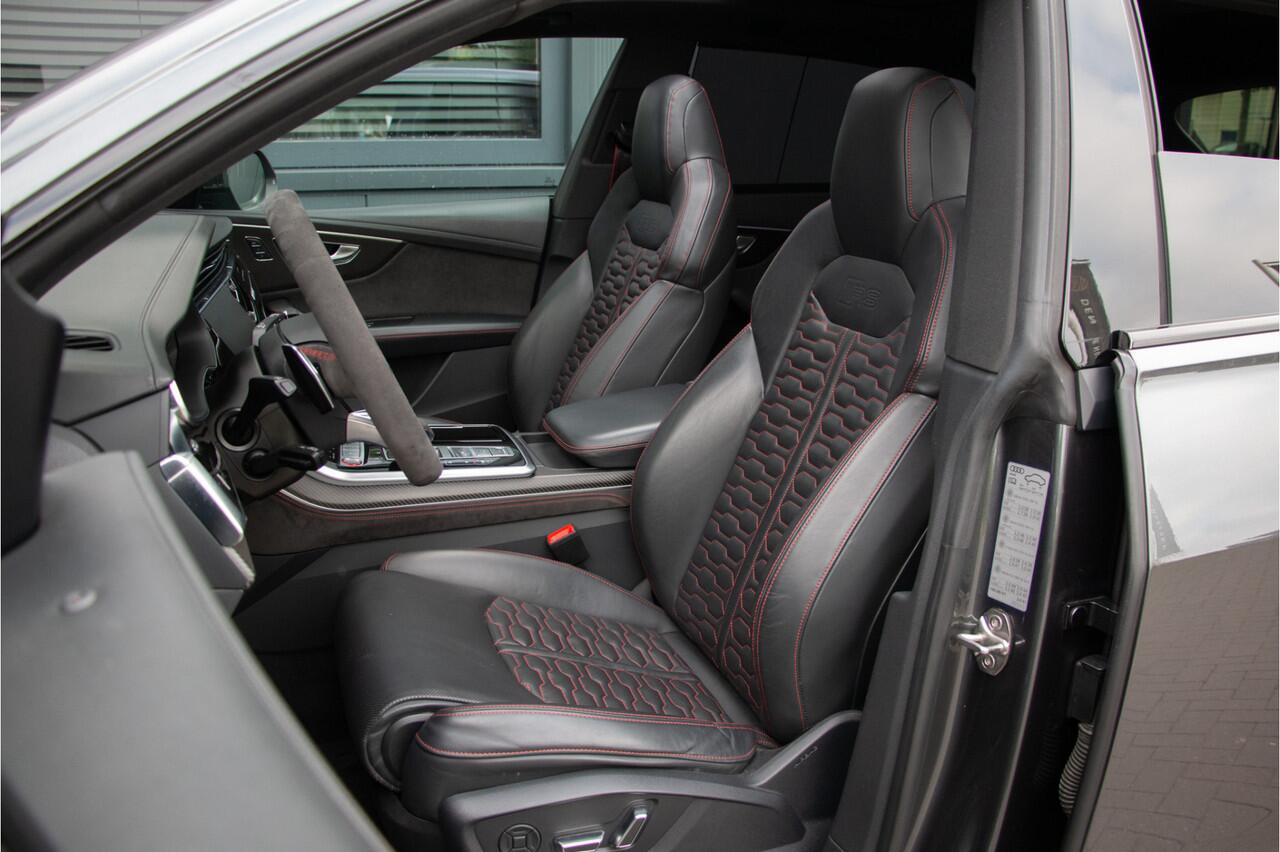 Audi RSQ8 4.0 V8 600PK URBAN | Keramische | 24" Vossen | 360Cam | ACC | Ventilatie | Head Up | B&O | Lane & Side Assist | Dynamic+ 305km/h | Softclose | Stuurverwarming | Keyless | Standkachel | Luchtvering | Matrix Led | Carbon | | Achterasbesturing | E.TH 3500KG 