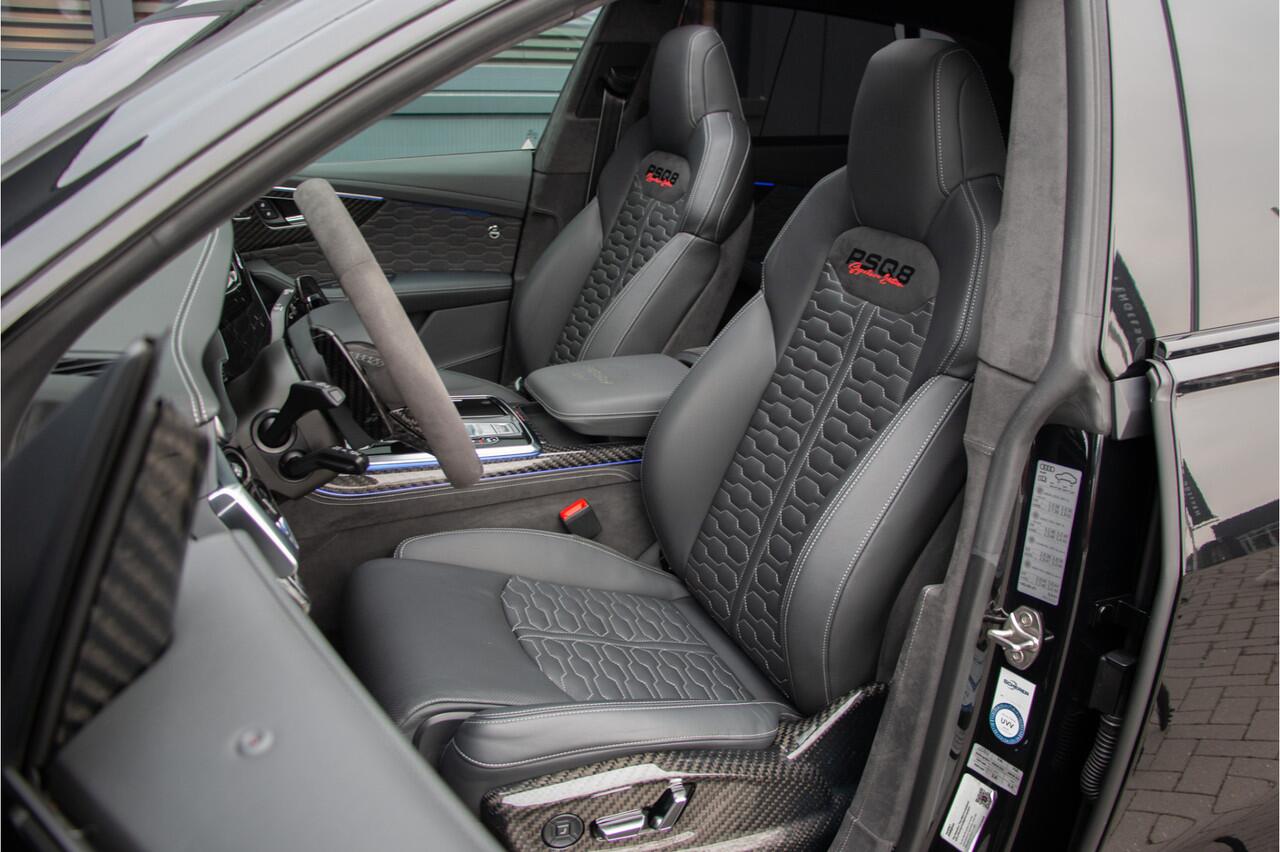 Audi RSQ8 Signature Edition | 800PK | B&O+ | Ceramic Brakes | 360 Cam | ACC | Pano | Softclose | Lane & Side Assist | Fabrieksgarantie | PPF | Nachtzicht | Carbon | Apple & Android Carplay | Dynamic+ | Achterasbesturing | Dynamic Plus Pack | Ambiance | Laser | E.TH