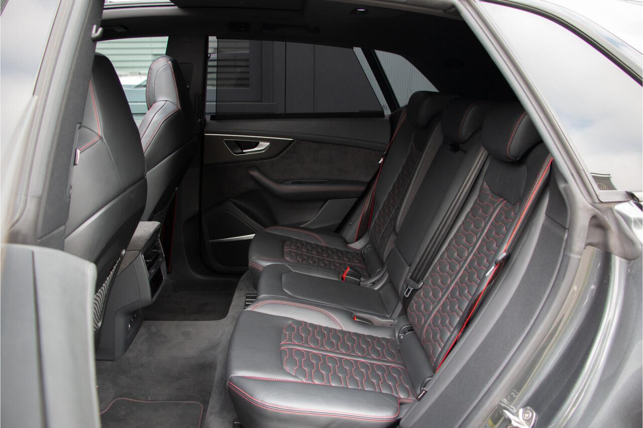 Audi RSQ8 4.0 V8 600PK URBAN | Keramische | 24" Vossen | 360Cam | ACC | Ventilatie | Head Up | B&O | Lane & Side Assist | Dynamic+ 305km/h | Softclose | Stuurverwarming | Keyless | Standkachel | Luchtvering | Matrix Led | Carbon | | Achterasbesturing | E.TH 3500KG 