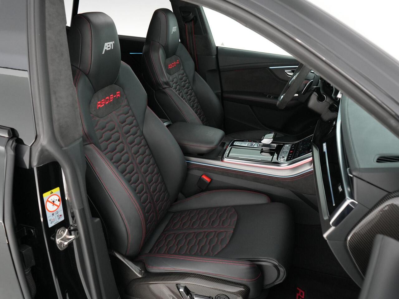 Audi RSQ8 RSQ8-R ABT 4.0 740pk TFSI quattro |Incl. BTW|1 of 125|Carbon exterieur|RS-dynamic plus|panoramadak|Bang&Olufsen|massage|HUD|memory|360° camera|stoelverwarming en verkoeling|Apple Carplay|