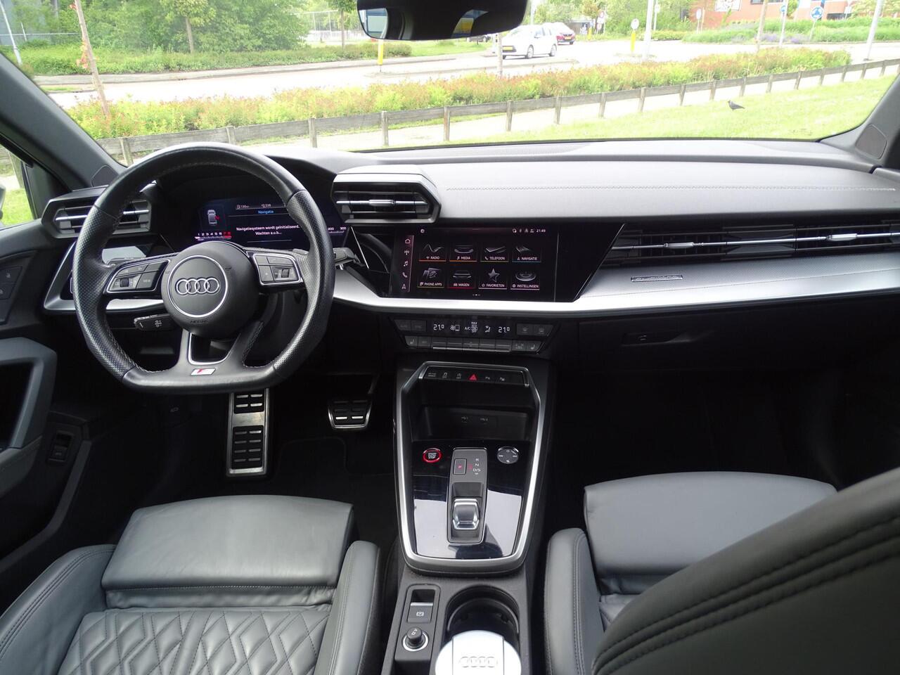 Audi S3 Limousine 310 pk Quattro S-Line Automaat, F1-Flippers, Camera, Leder Sport Interieur, Navigatie, Multimedia, Airco/ECC, Cruisecontrol, Parkeersensoren, LM-velgen