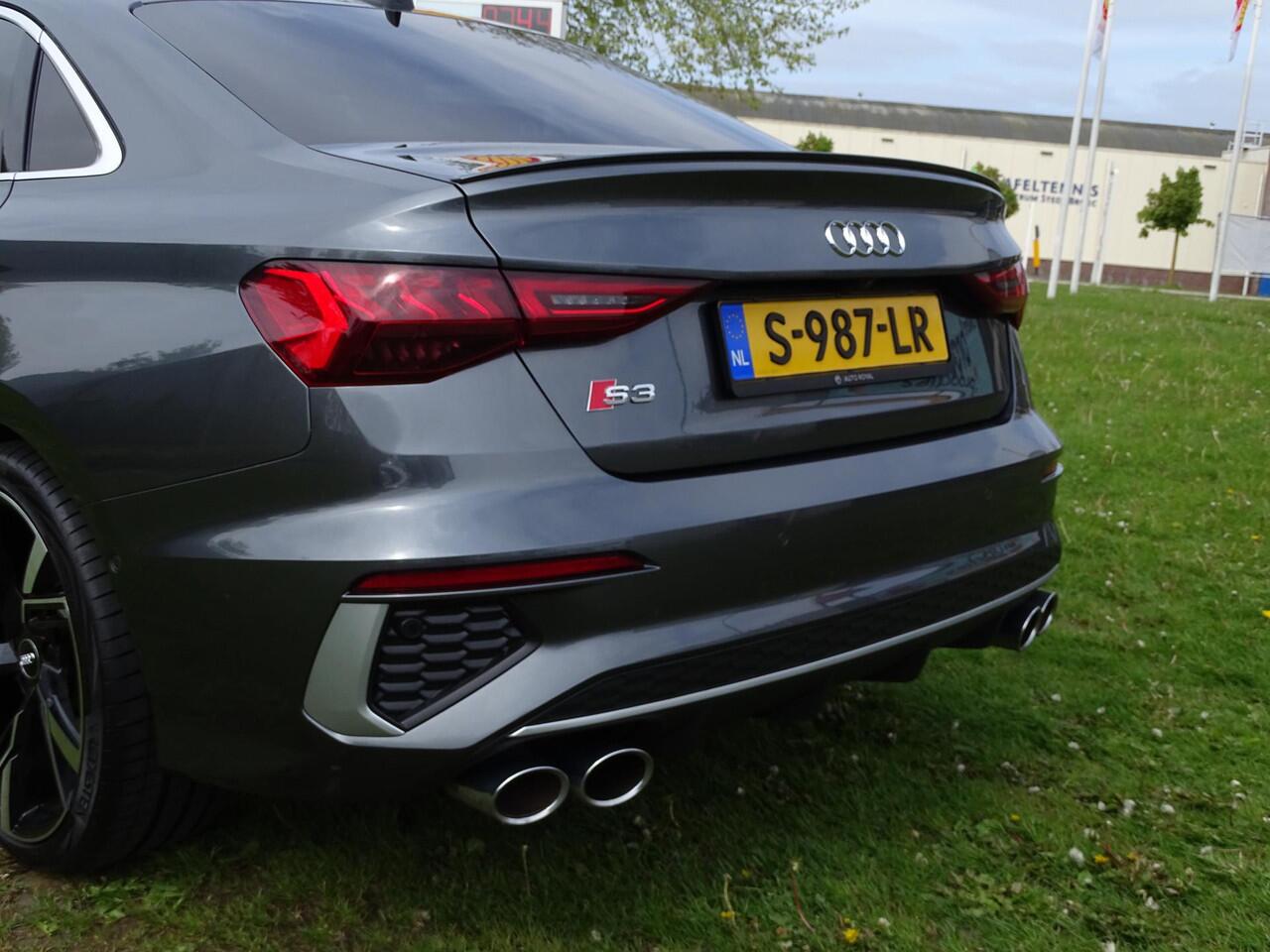 Audi S3 Limousine 310 pk Quattro S-Line Automaat, F1-Flippers, Camera, Leder Sport Interieur, Navigatie, Multimedia, Airco/ECC, Cruisecontrol, Parkeersensoren, LM-velgen