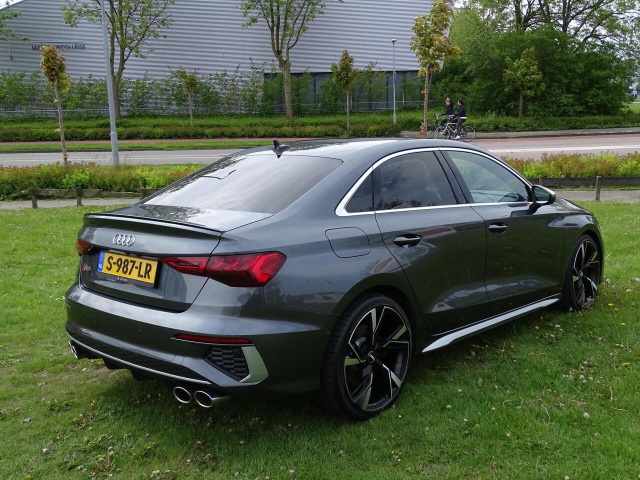 Audi S3 Limousine 310 pk Quattro S-Line Automaat, F1-Flippers, Camera, Leder Sport Interieur, Navigatie, Multimedia, Airco/ECC, Cruisecontrol, Parkeersensoren, LM-velgen