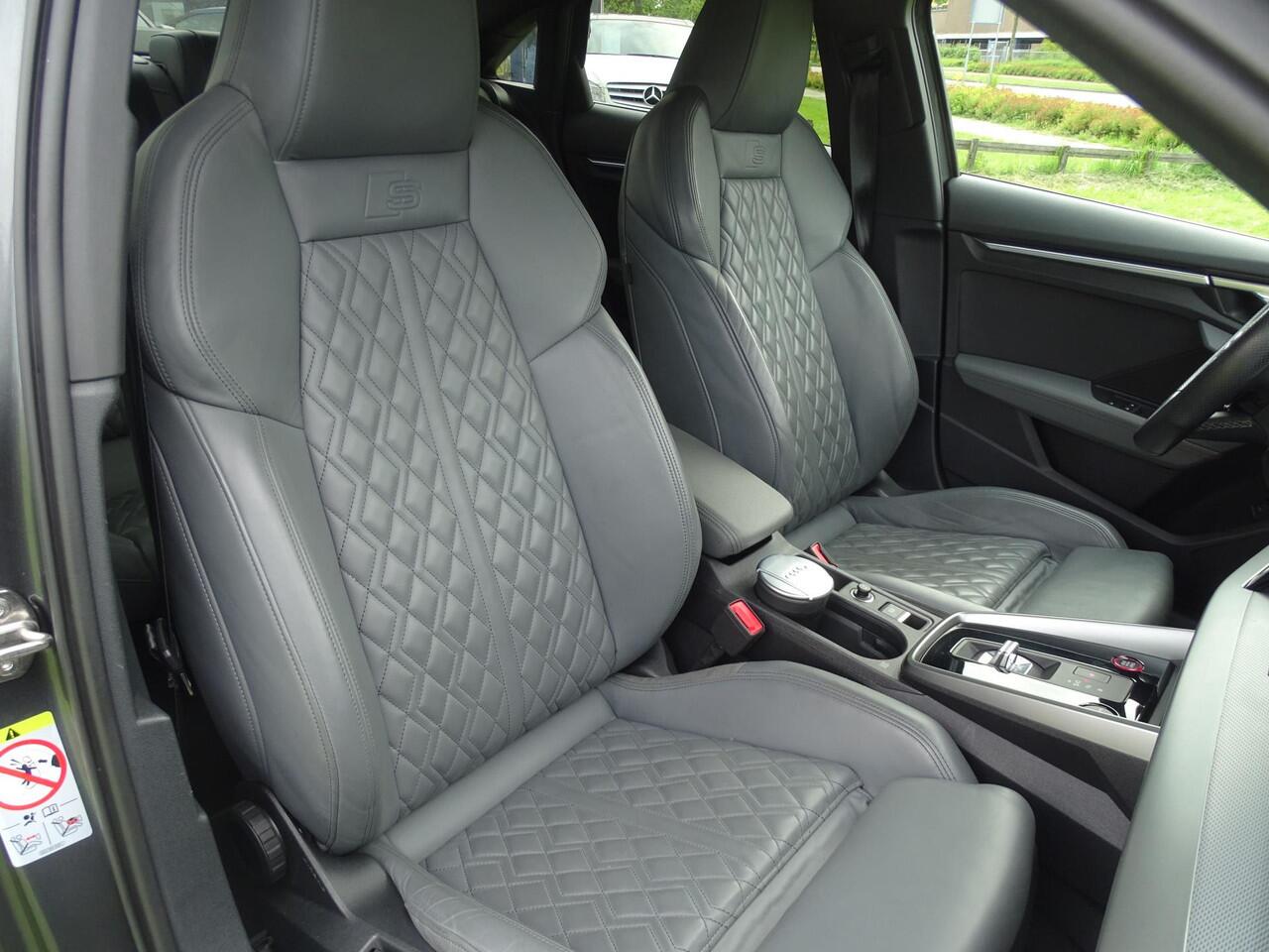 Audi S3 Limousine 310 pk Quattro S-Line Automaat, F1-Flippers, Camera, Leder Sport Interieur, Navigatie, Multimedia, Airco/ECC, Cruisecontrol, Parkeersensoren, LM-velgen