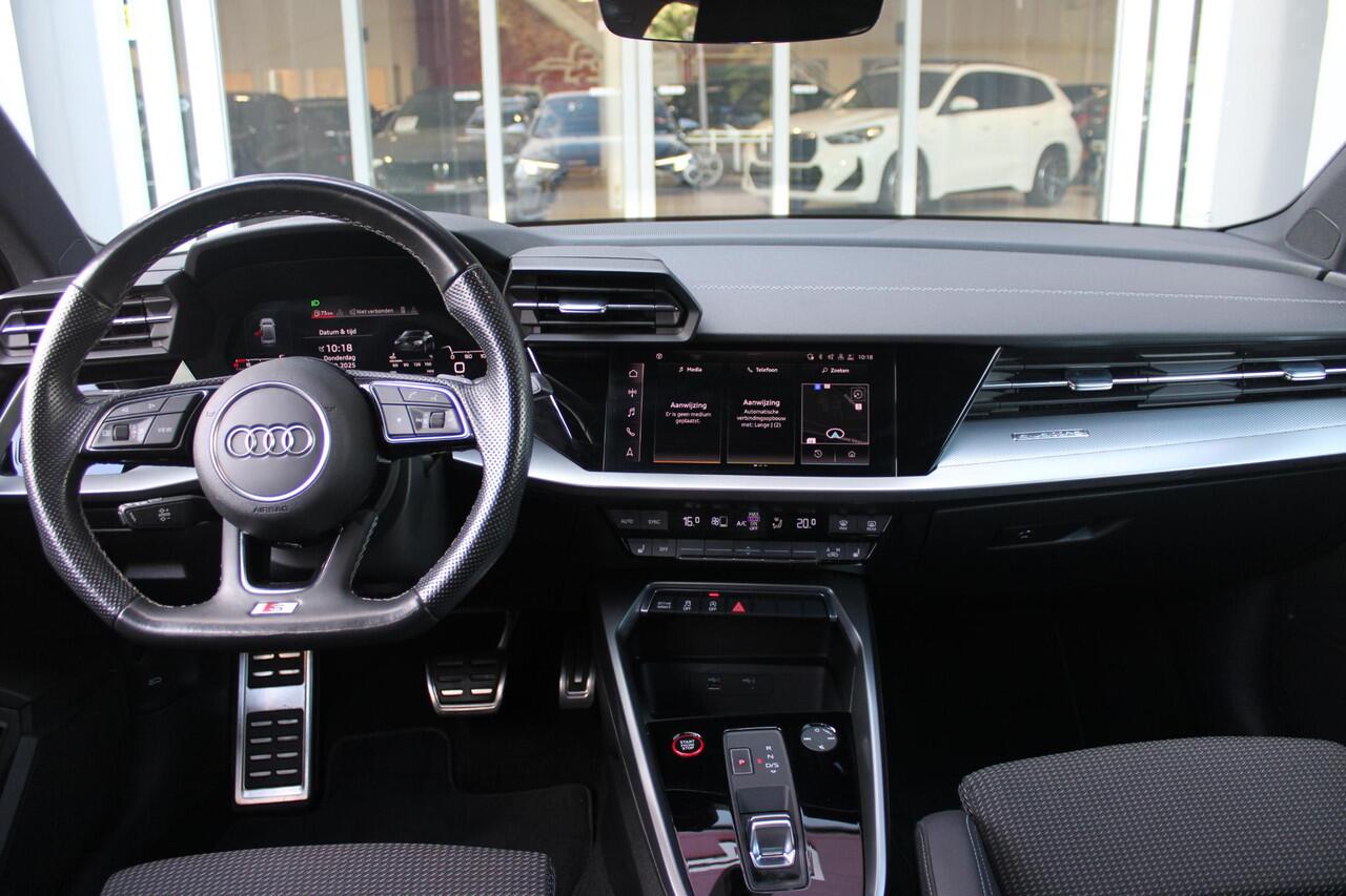 Audi S3 Limousine 2.0 TFSI 310PK S3 QUATTRO | APPLE CARPLAY/ANDROID AUTO | STOEL VERWARMING | S-LINE INTERIEUR/EXTERIEUR | SPORT STUUR S-LINE MET SCHAKEL FUNCTIE | NAVIGATIE | VIRTUAL COCKPIT PLUS | GLANS PAKKET | CRUISE CONTROL | ADVANCED KEY | AMBIENTE VERLICHT