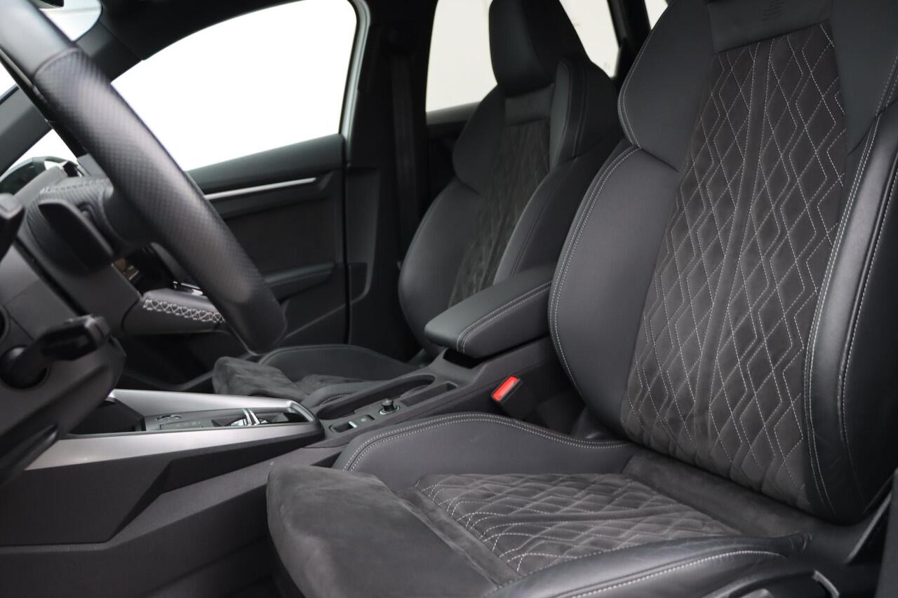 Audi S3 SPORTBACK 2.0 TFSI 310pk S tronic Quattro Edition One | Pano | B&O | Diamantstiksel