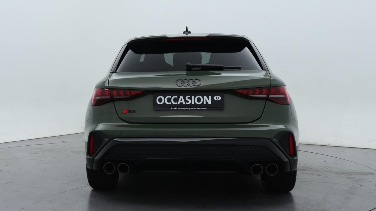 Audi S3 SPORTBACK 2.0 TSFI quattro 334pk | Panoramadak | Sonos | Akrapovic Performance uitlaat titanium|