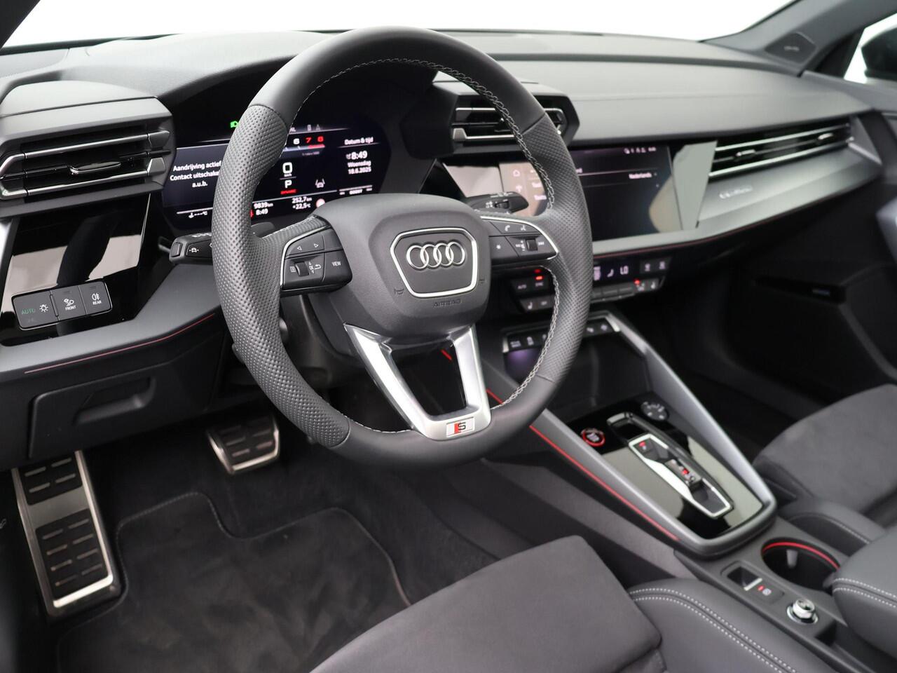 Audi S3 SPORTBACK 2.0 TSFI quattro | 333 PK | Panoramadak | Matrix LED koplampen | Head-up display | 19"LM velgen |