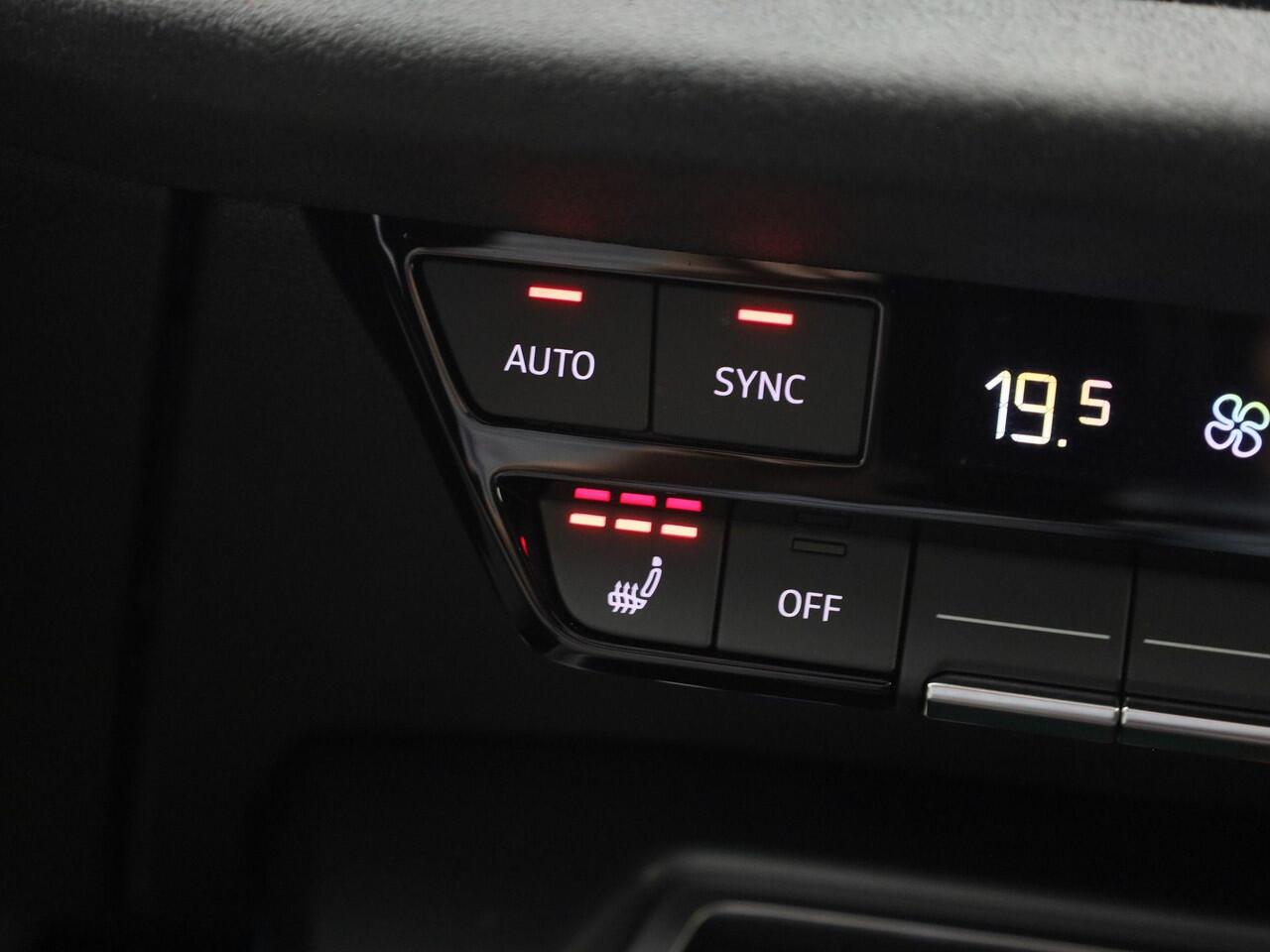 Audi S3 SPORTBACK 2.0 TSFI/333PK quattro · Panoramadak · Dynamic Plus · Sonos · Leder/Alcantara · Garantie tot juni 2029 of 100000km.