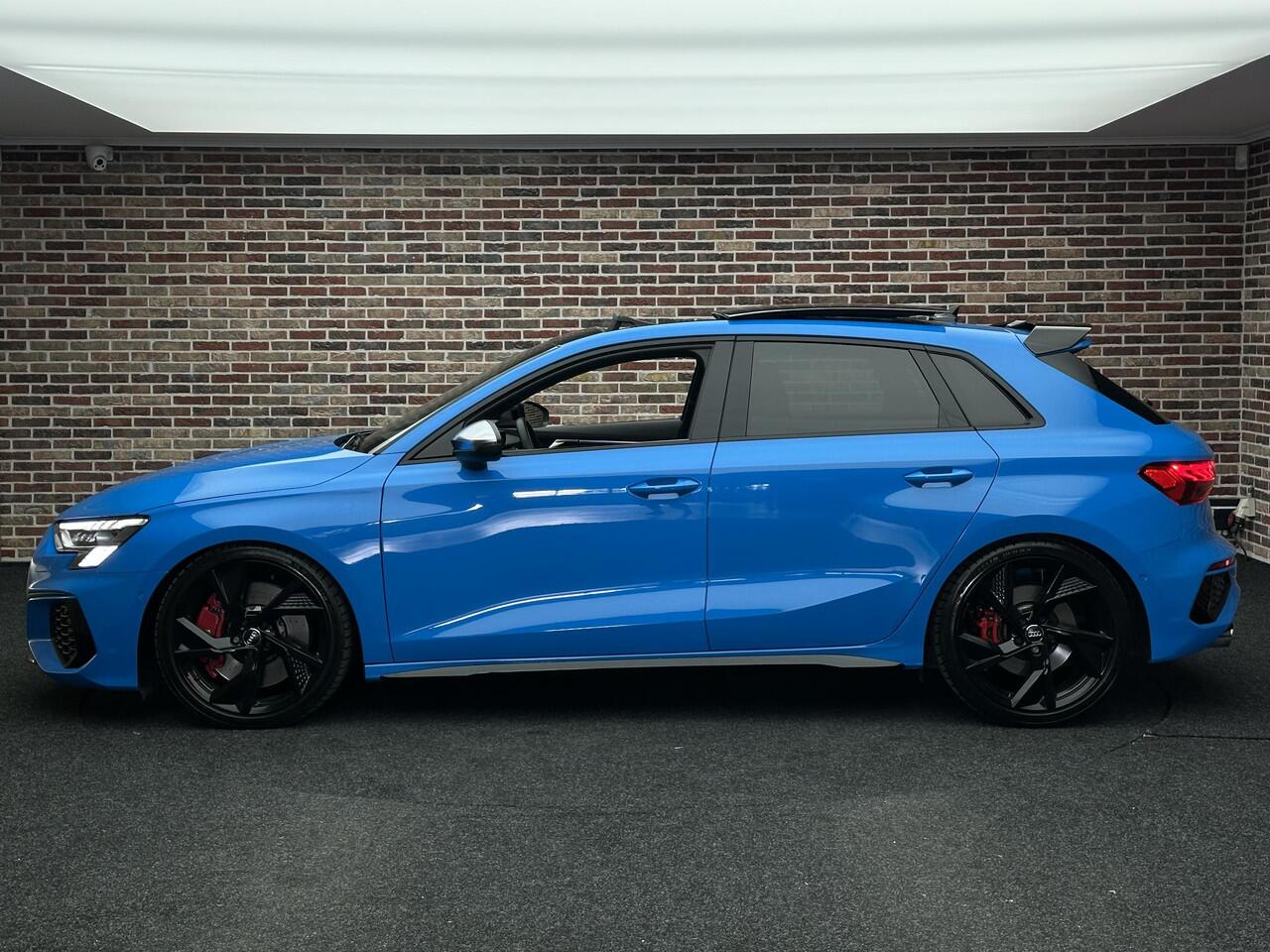 Audi S3 SPORTBACK 2.0 TFSI quattro Panorama B&O RS Stoel Matrix Camera