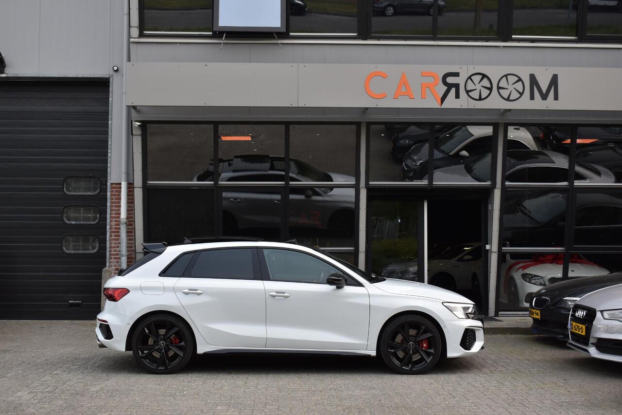 Audi S3 SPORTBACK 2.0 TFSI quattro Keyles Pano Sfeer ACC Camera