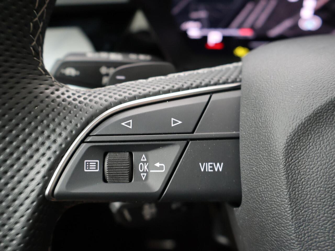 Audi S3 SPORTBACK 2.0 TSFI quattro | 333 PK | Panoramadak | Matrix LED koplampen | Head-up display | 19"LM velgen |