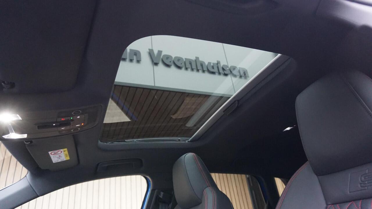 Audi S3 SPORTBACK 2.0 TFSI 310pk Quattro Pano.dak B&O RS-Seat Nappa HUD *Black Optik* 19inch LM Audi Sport *Arablau Pearl * *Unieke S3*