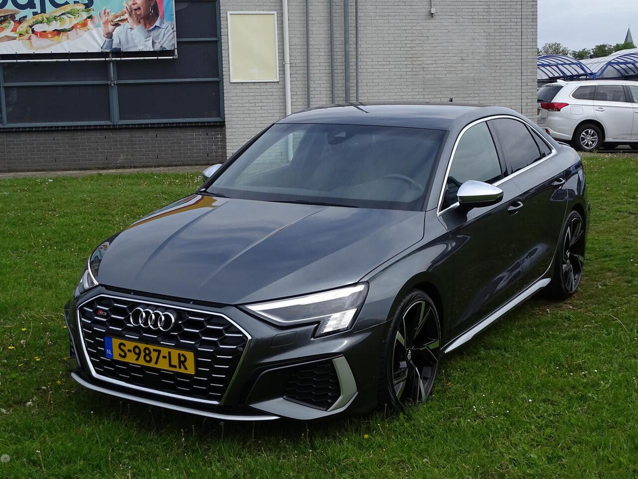 Audi S3 Limousine 310 pk Quattro S-Line Automaat, F1-Flippers, Camera, Leder Sport Interieur, Navigatie, Multimedia, Airco/ECC, Cruisecontrol, Parkeersensoren, LM-velgen