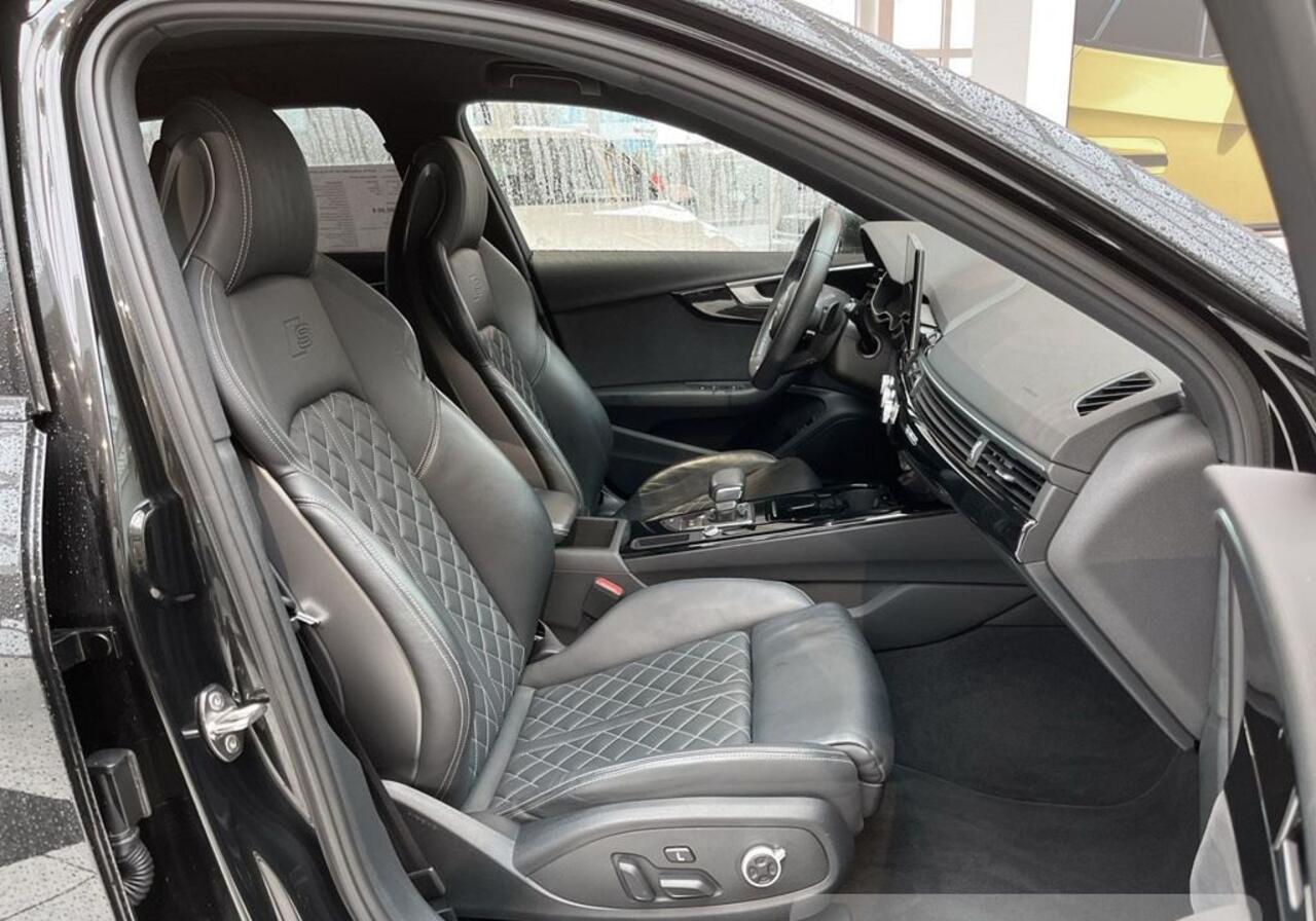 Audi S4 Avant 3.0 TDI quattro LED Navi Leder Massage 19 Inch Trekhaak