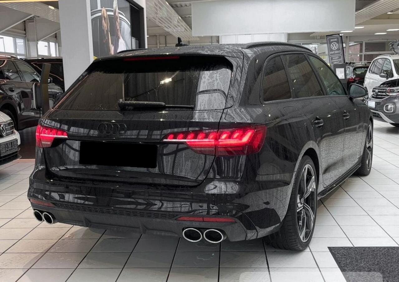 Audi S4 Avant 3.0 TDI quattro LED Navi Leder Massage 19 Inch Trekhaak