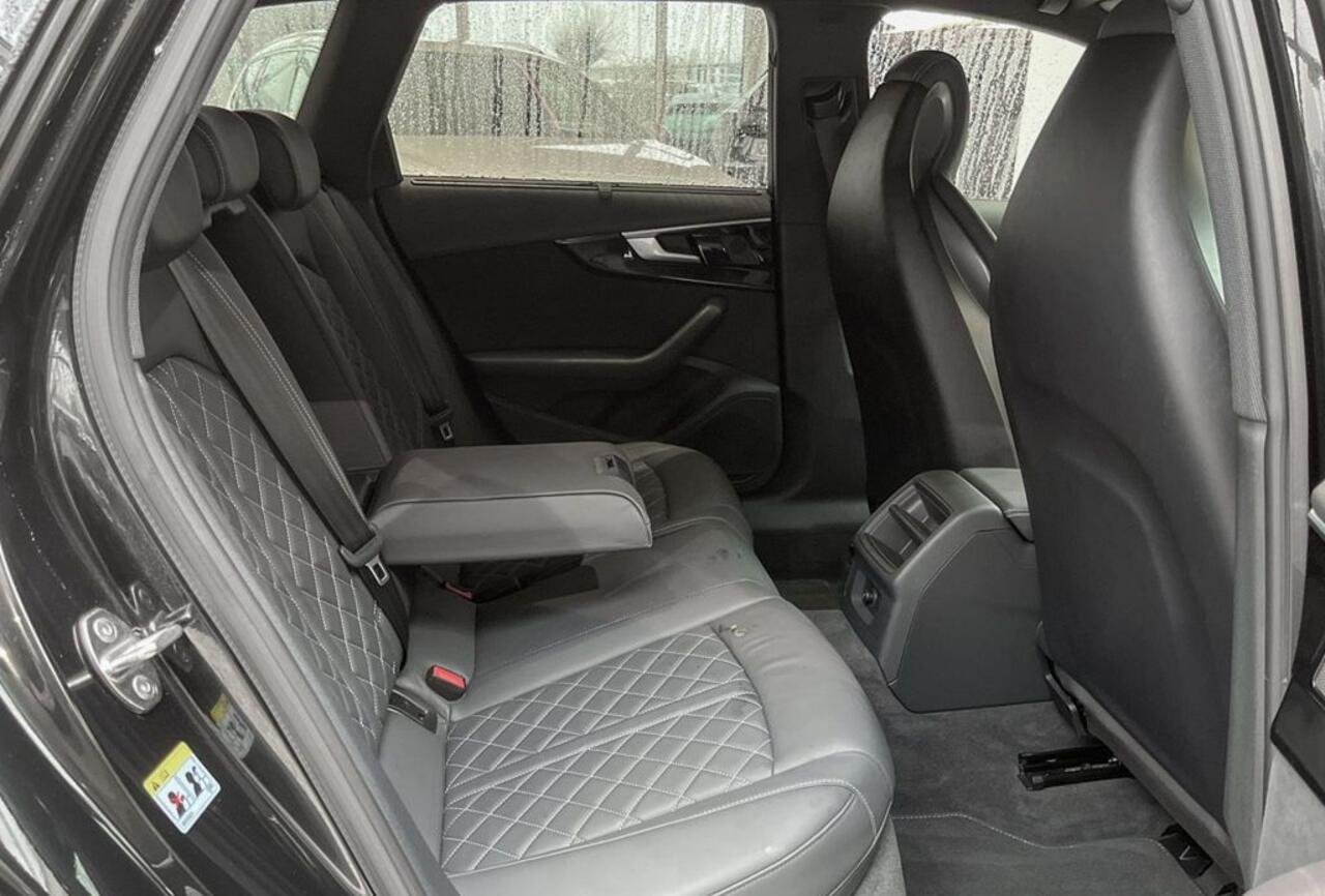 Audi S4 Avant 3.0 TDI quattro LED Navi Leder Massage 19 Inch Trekhaak