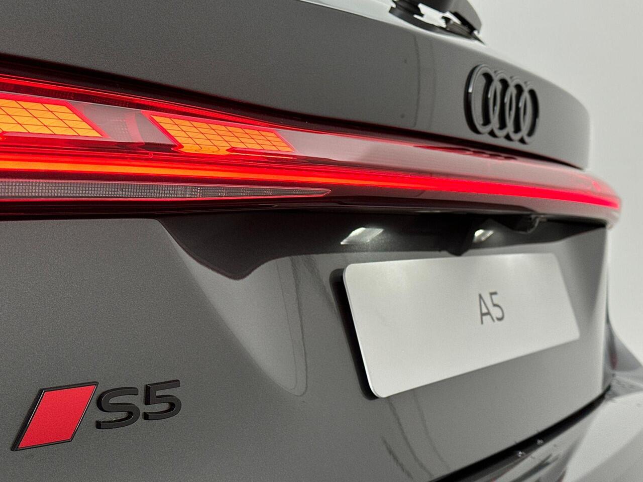 Audi S5 Avant S5 50 year edition 3.0 TFSI 270 kW / 367 PK Avant