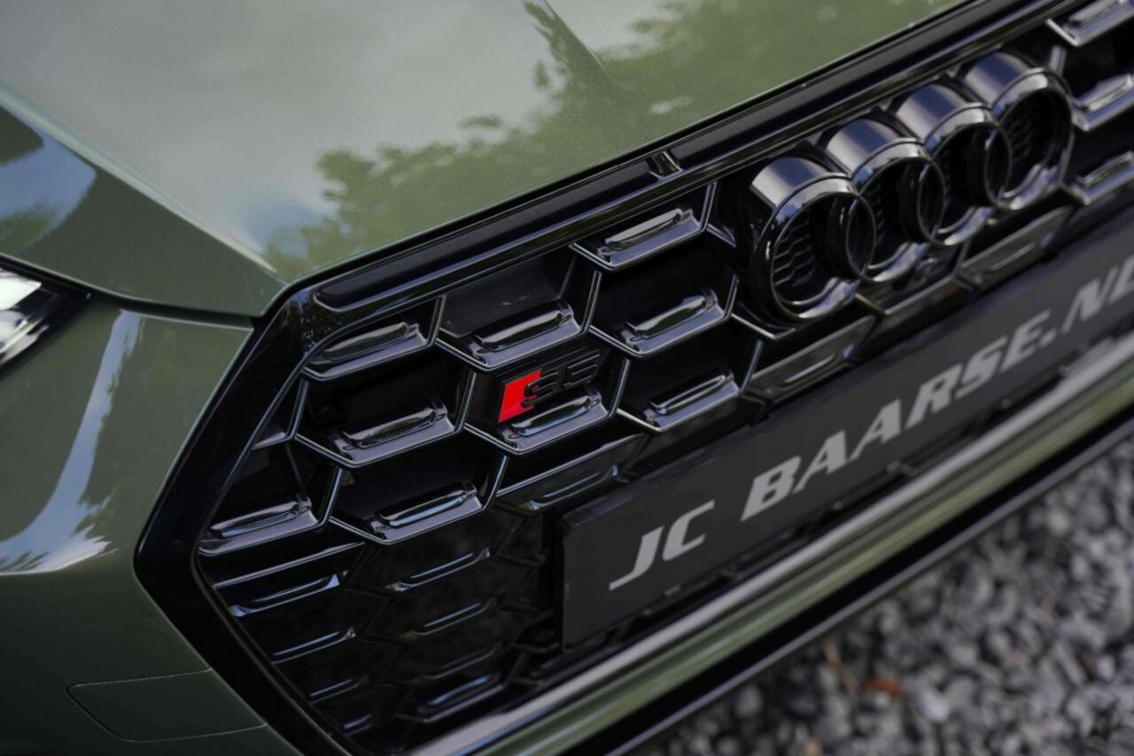 Audi S5 Cabrio 3.0 TFSI Quattro Competition Zwart Optiek