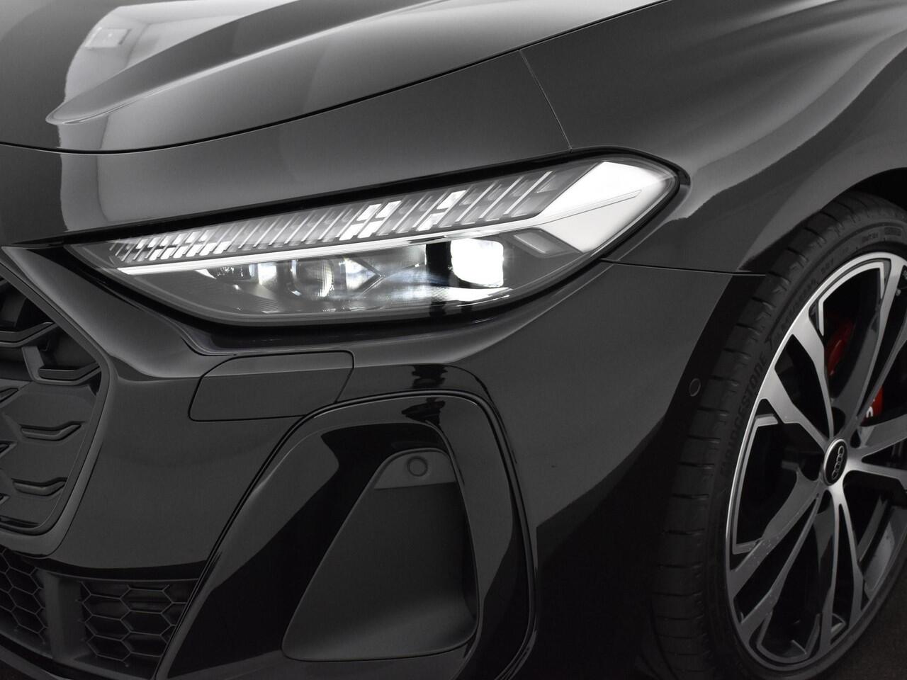 Audi S5 Avant 50 year edition 3.0 TFSI 367 PK · B&O · Lederen Sportstoelen S plus · Trekhaak elek. wegklapbaar · Panorama-glasdak