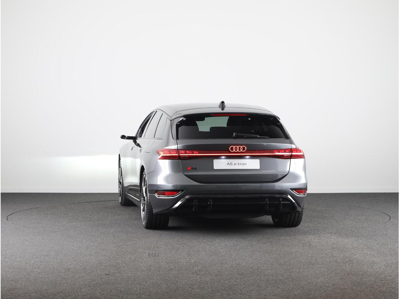 Audi S6 Avant e-tron 100kWh 503 pk Quattro B&O Soundsystem | Head Up Display | luchtververing | Rode remzadels | 21 inch Lichtmetalen velgen