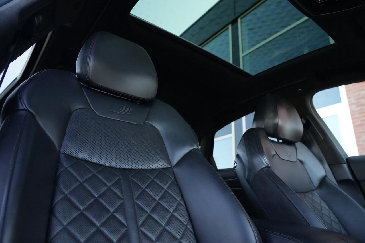 Audi S8 4.0 TFSI Quattro 571pk Panoramadak/B&O/Luchtvering/HUD