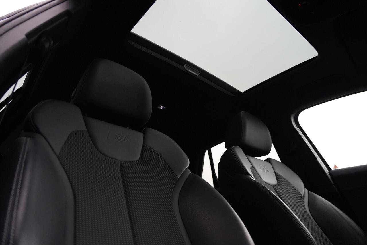 Audi SQ2 2.0 TFSI 300pk Panoramadak/Navigatie/Stoelverwarming