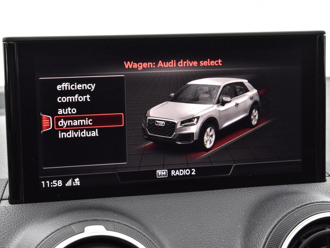 Audi SQ2 SQ2 2.0 TFSI 300pk S-tronic · Camera · Panoramadak · Bang & Olufsen · Navigatie · Elek. Achterkklep · Alarm · Keyless · Virtual Cockpit · Cruise Control · 19'' Inch ·