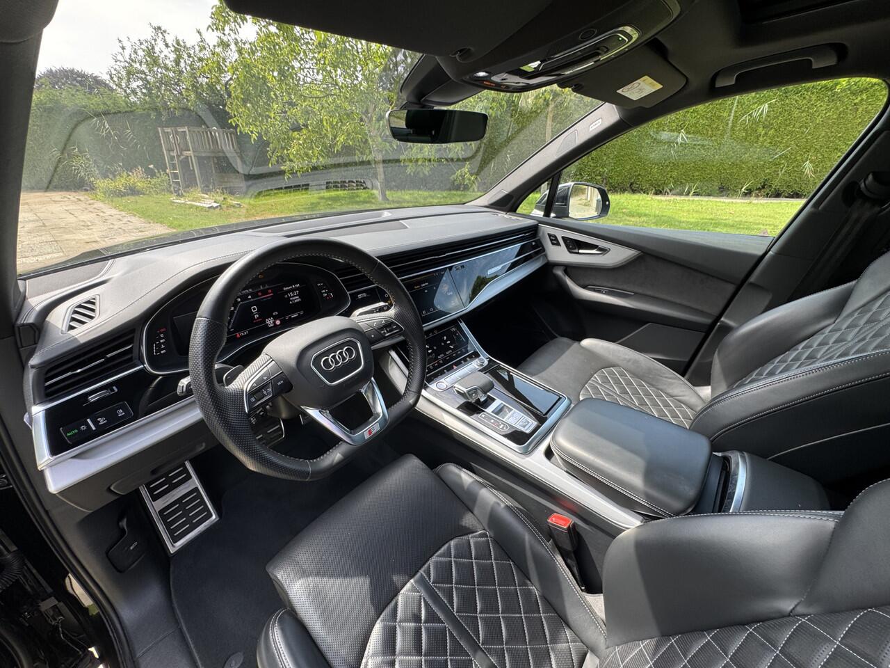 Audi SQ7 4.0 TDI SQ7 QUATTRO 7P NIEUW MODEL FULL OPTIONS!! PANORAMADAK DISTRONIC LEER NIEUWSTAAT
