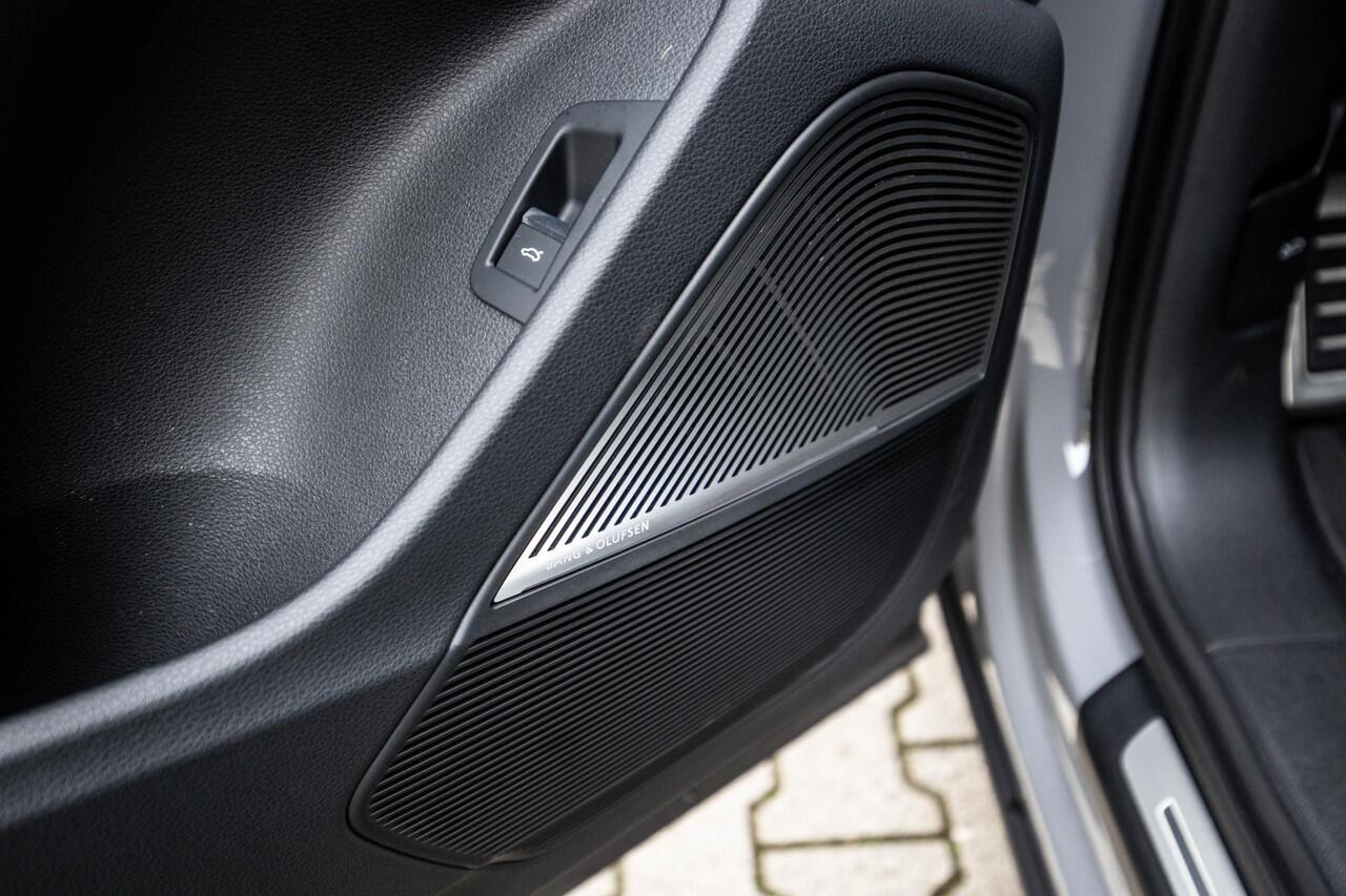 Audi SQ7 4.0 TFSI quattro 7p Keramisch, Nardo grey, 2022