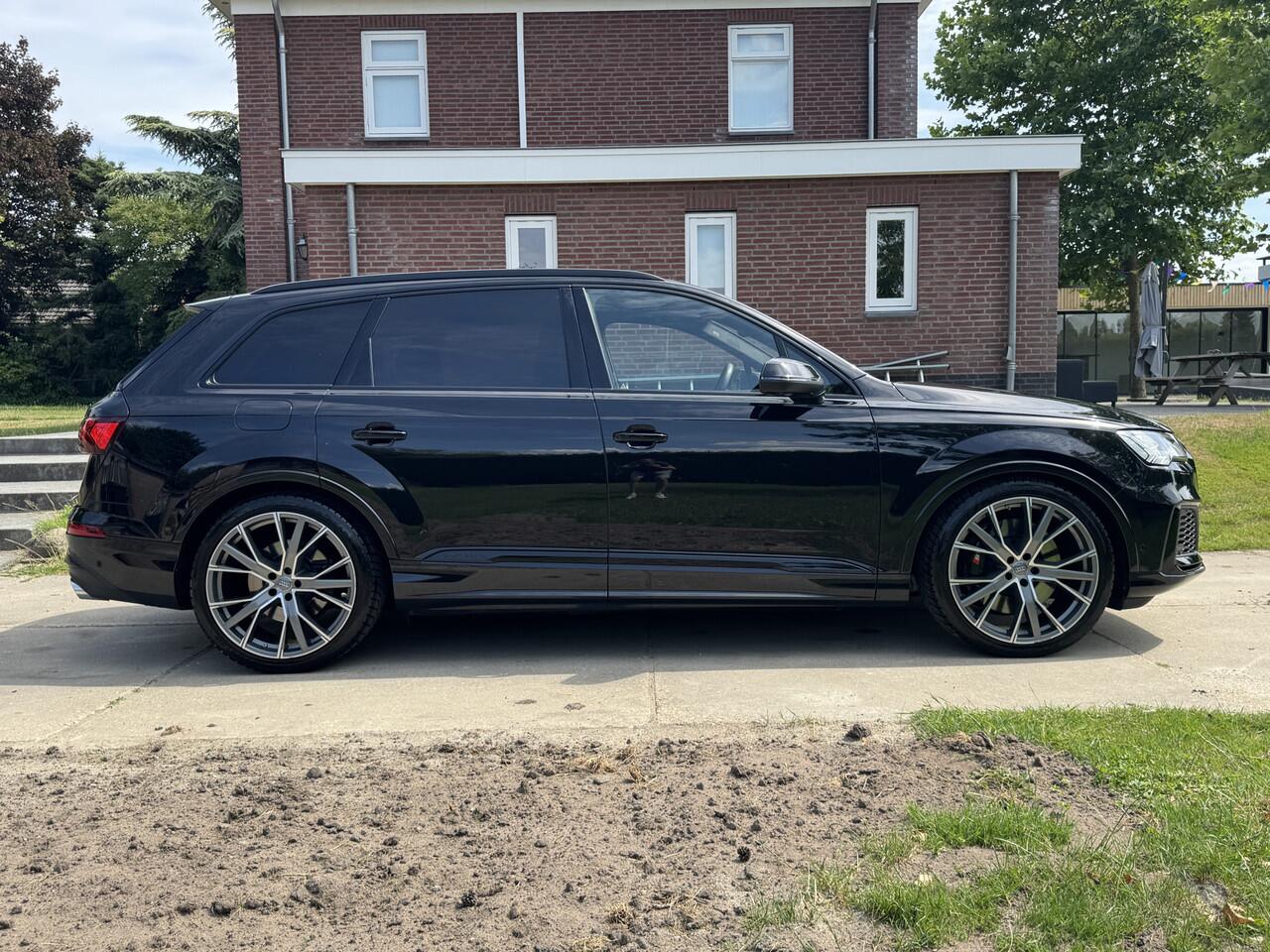 Audi SQ7 4.0 TDI SQ7 QUATTRO 7P NIEUW MODEL FULL OPTIONS!! PANORAMADAK DISTRONIC LEER NIEUWSTAAT