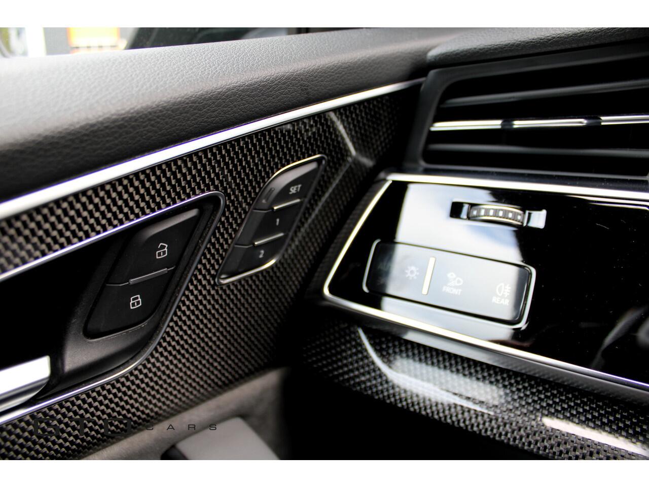 Audi SQ8 4.0 TFSI SQ8 quattro Nachtzicht/Audi Exclusive/BTW/1e eigenaar/Carbon