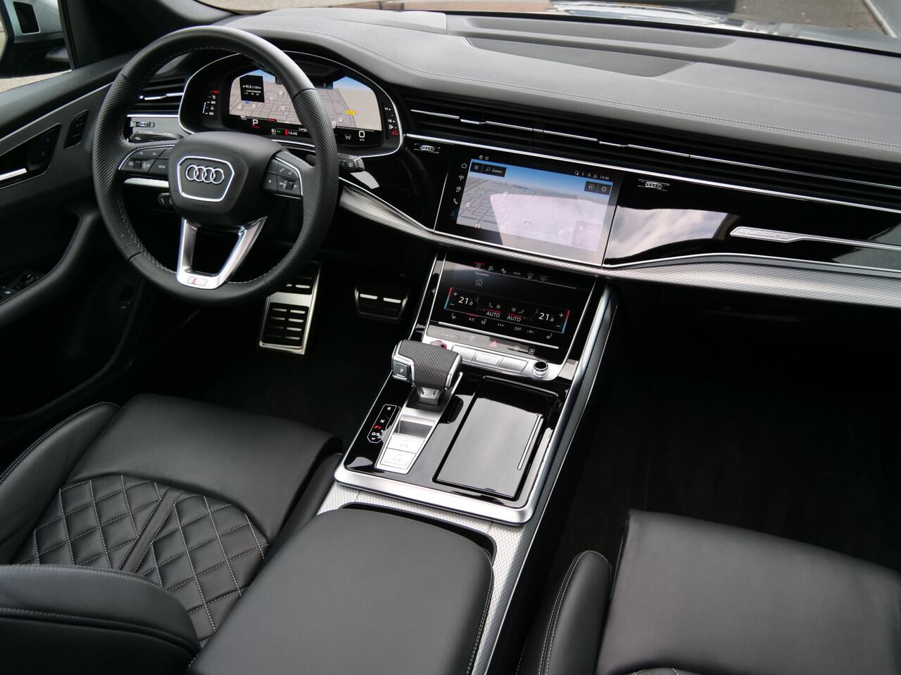 Audi SQ8 4.0 TFSI SQ8 Quattro 507 Pk Trekhaak / Schuifdak / 4 wielsturing / Soft close / Bang & Olufsen