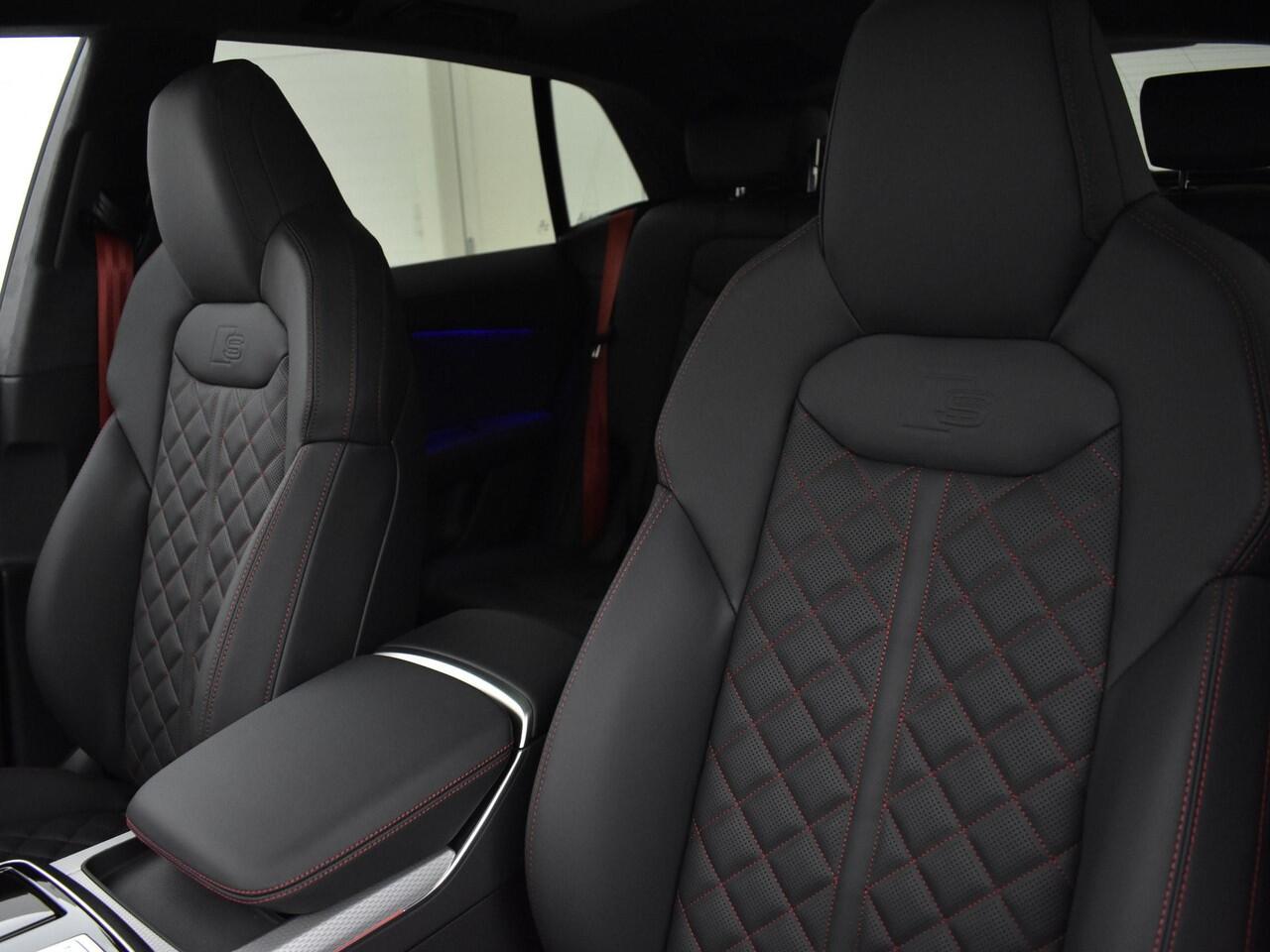 Audi SQ8 4.0 TFSI quattro 507 PK · HD-matrix + laser koplampen · Panoramadak · Audi exclusive Alcantara · Sportstoelen plus rood stiksel