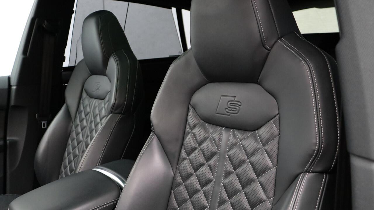 Audi SQ8 4.0 TFSI Quattro | Massage | B&O | Head-up | Panoramadak | Stoelventilatie | Carbon | Soft-Close | Trekhaak