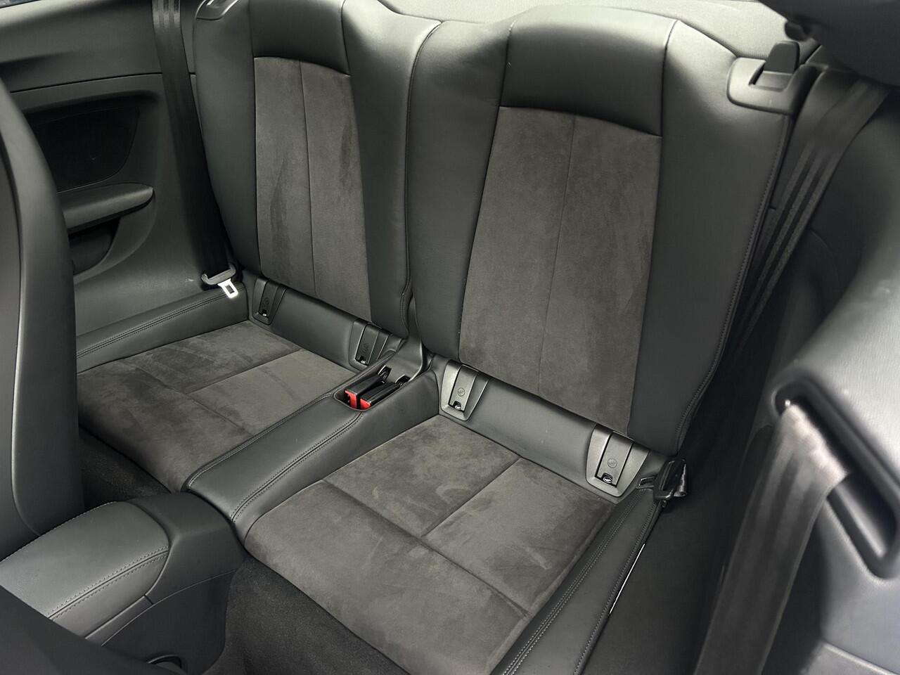 Audi TT Pro Line S 245PK /BTW/Apple & Android carplay/Stoelverwarming/Leder & alcantara sportstoelen/Park. sens. V+A/LED verlichting/Navi (MET GARANTIE*)