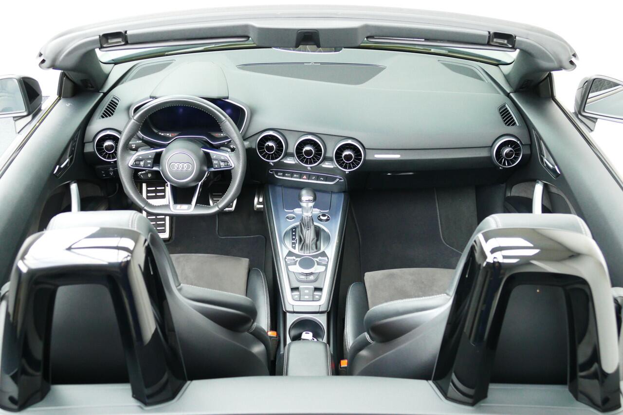 Audi TT Roadster 40 TFSI Pro Line S-Line 19"LM, Full Led, Leer/Alcantara, Navi, Stoelverw