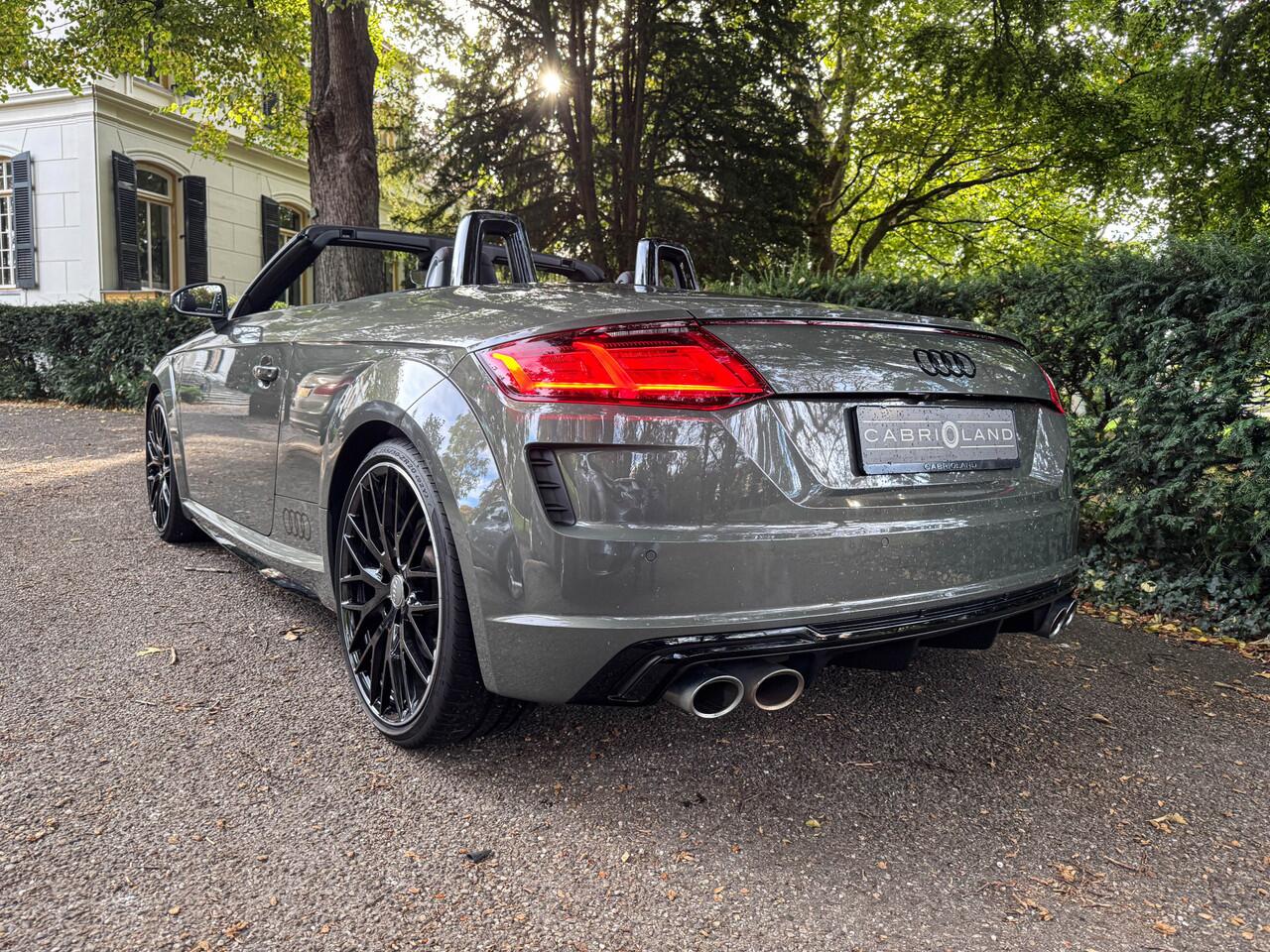 Audi TTS Roadster Competition, B&O, Carbon