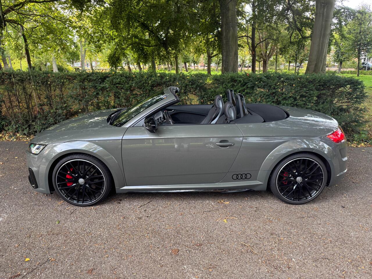 Audi TTS Roadster Competition, B&O, Carbon