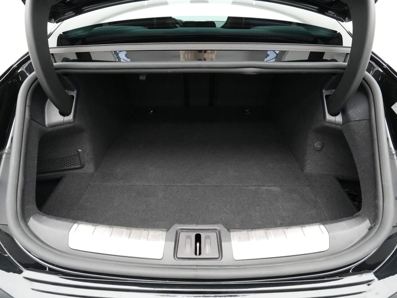 Audi e-tron GT RS 93 kWh 600pk Panorama Camera Stoelventilatie Bang & Olufsen 34