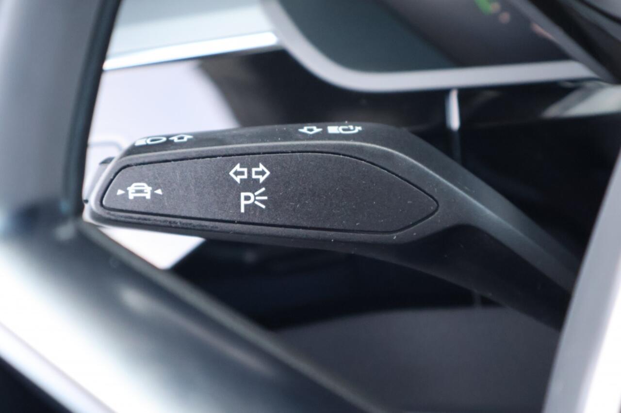 Audi e-tron 50 quattro edition | LED | Navigatie | Camera | ACC