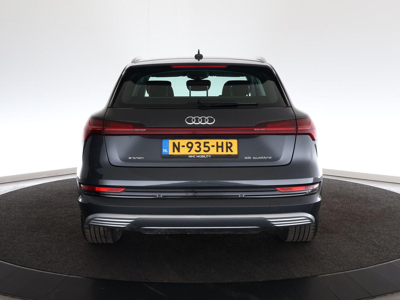 Audi e-tron 55 quattro Advanced edition Plus 95 kWh | 93% SoH | Panoramadak | Camera | Leder |*