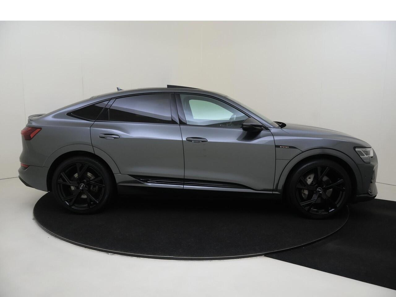 Audi e-tron Sportback 50 quattro S edition 71 kWh | Panoramadak | Luchtvering | 360 camera | Bang & Olufsen | LED matrix verlichting | Keyless | Stoelverwarming |