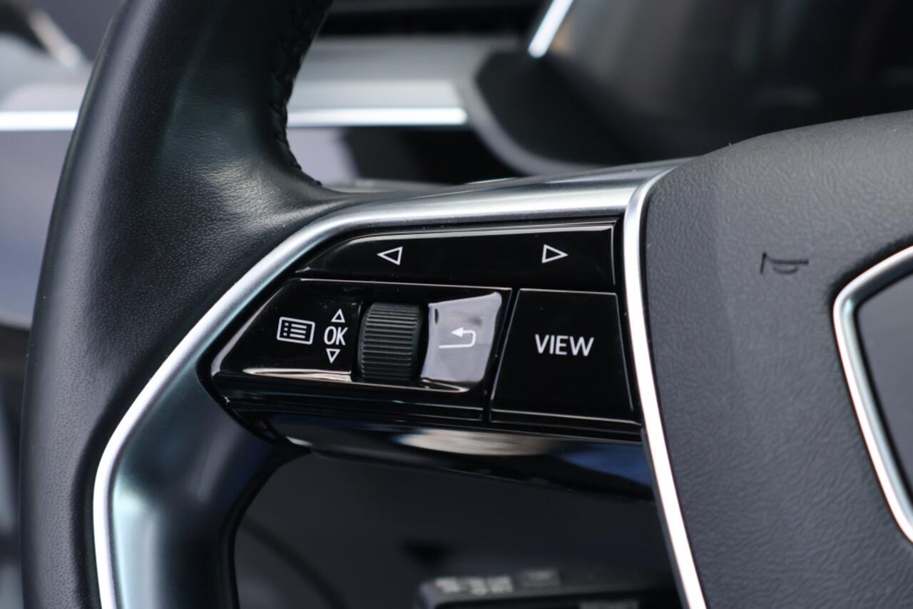 Audi e-tron 50 quattro edition | LED | Navigatie | Camera | ACC