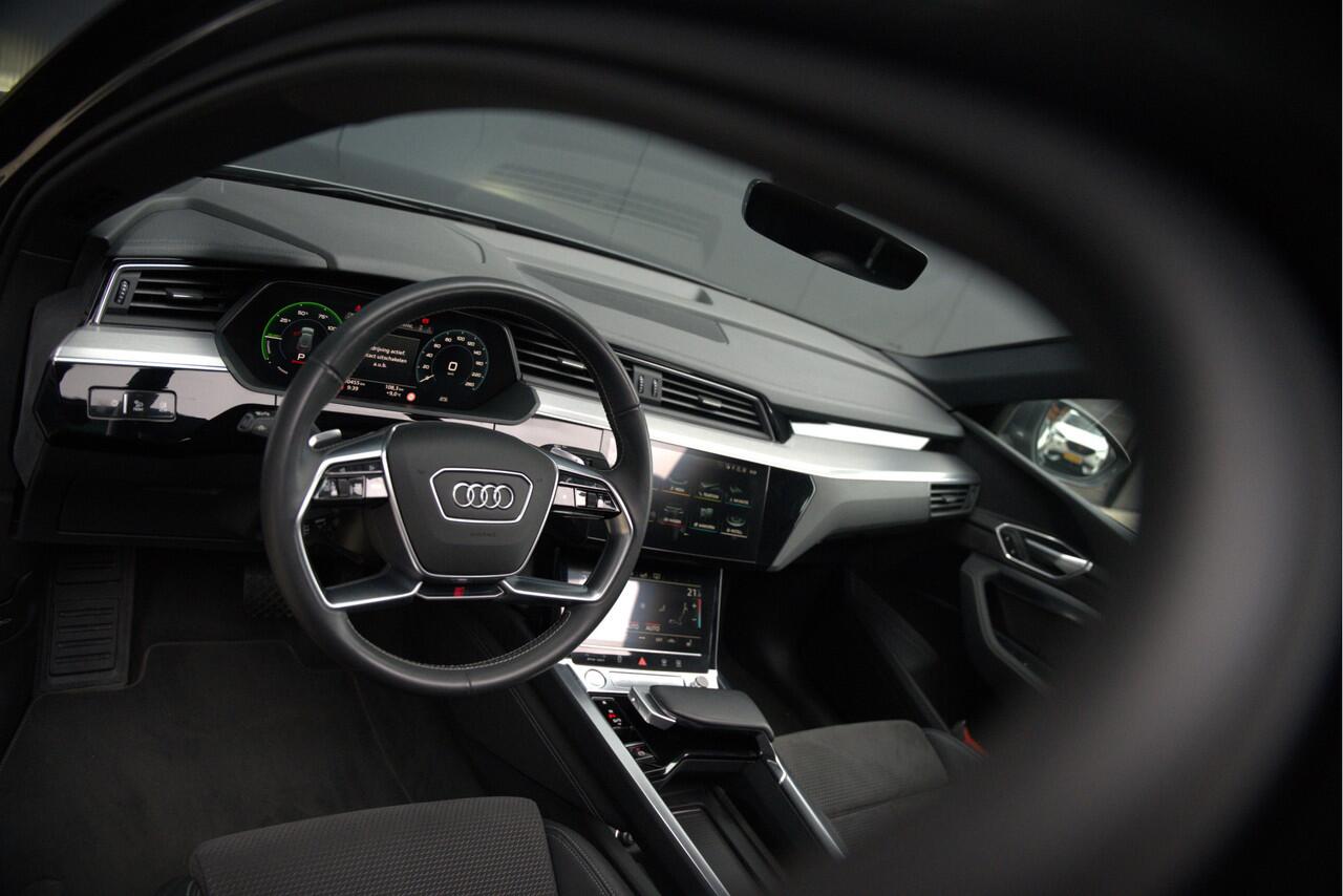 Audi e-tron Sportback 50 quattro S edition 71 kWh | S-Line | Panoramadak | Memory Seats | Luchtvering | Adaptive Cruise Control | Apple Carplay | Keyless | Matrix LED | Leder | Stoelverwarming | NAP |