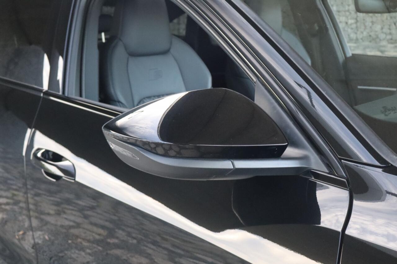 Audi e-tron 55 quattro S Line | Schuifdak | RS Sport stoelen | 90% SOH