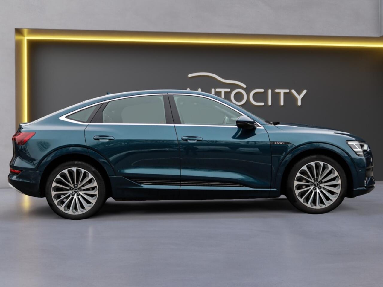 Audi e-tron Sportback 55 quattro 95kWh 408pk advanced Pano l Leder l Trekhaak l VOL OP
