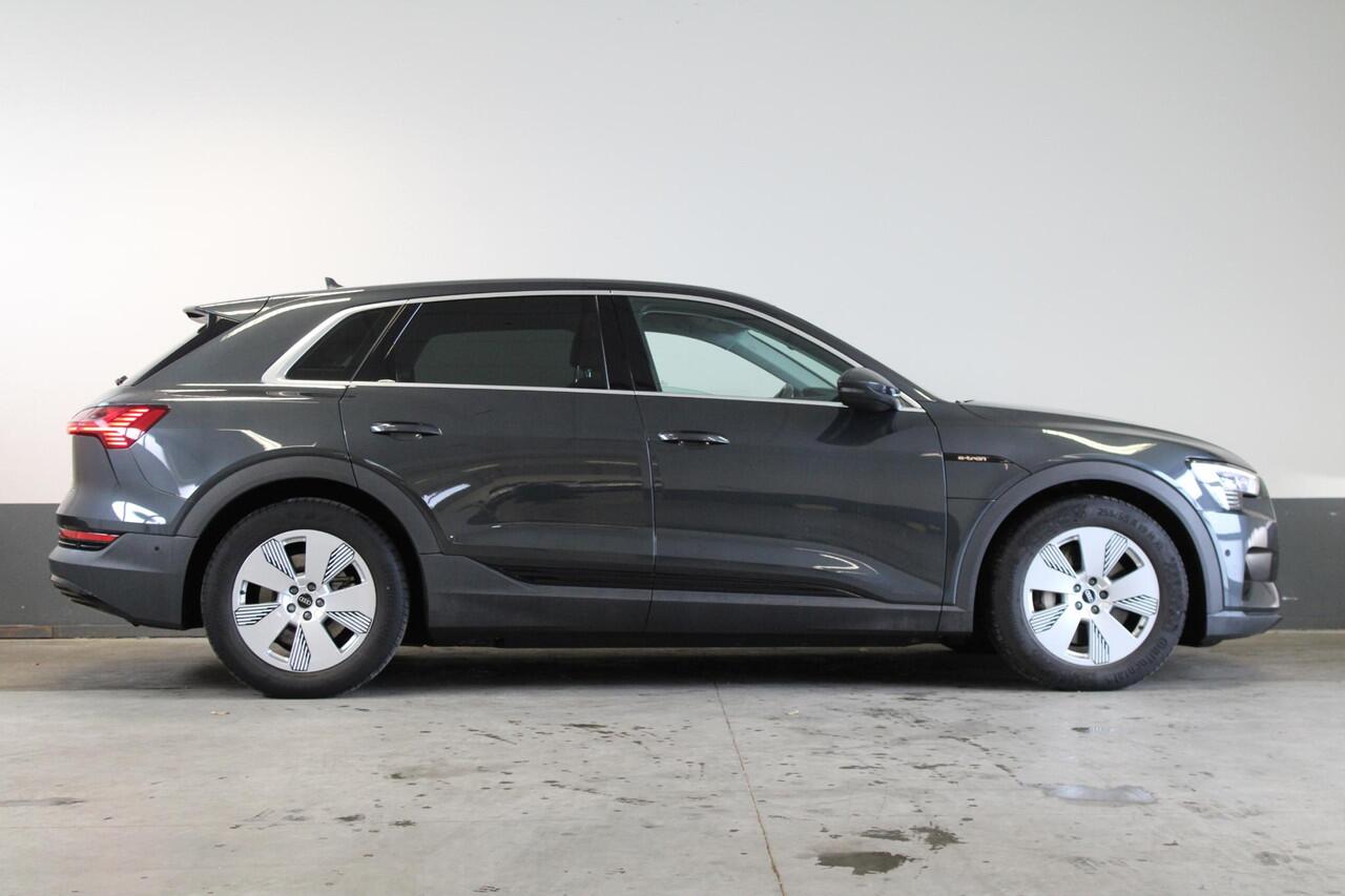 Audi e-tron 55 quattro edition 95 kWh SOH 90% - LED - Luchtvering