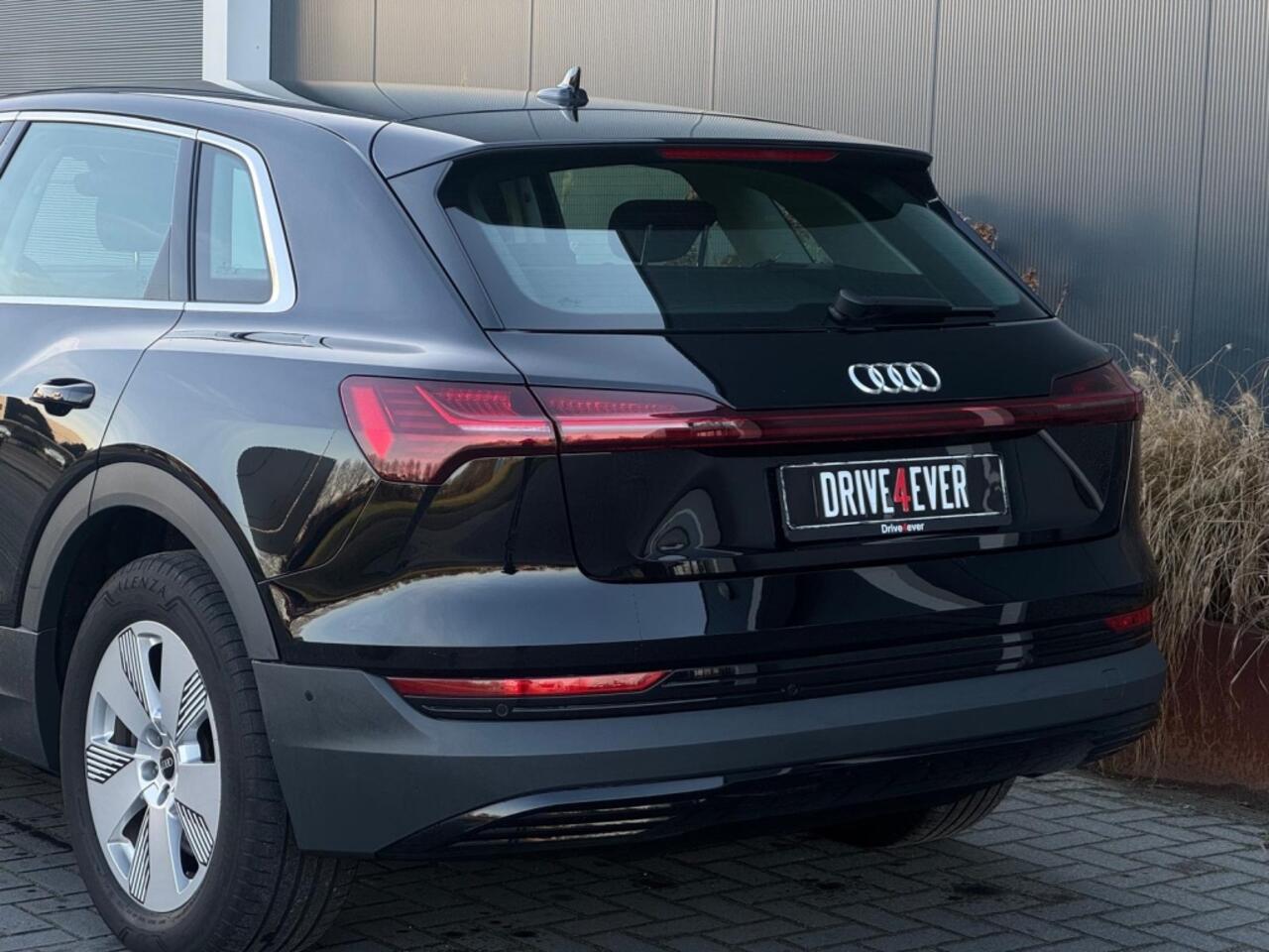 Audi e-tron 50 quattro Bns edit. NAVI PDC ELEK PAKKET VIRTUAL CR CONTROL