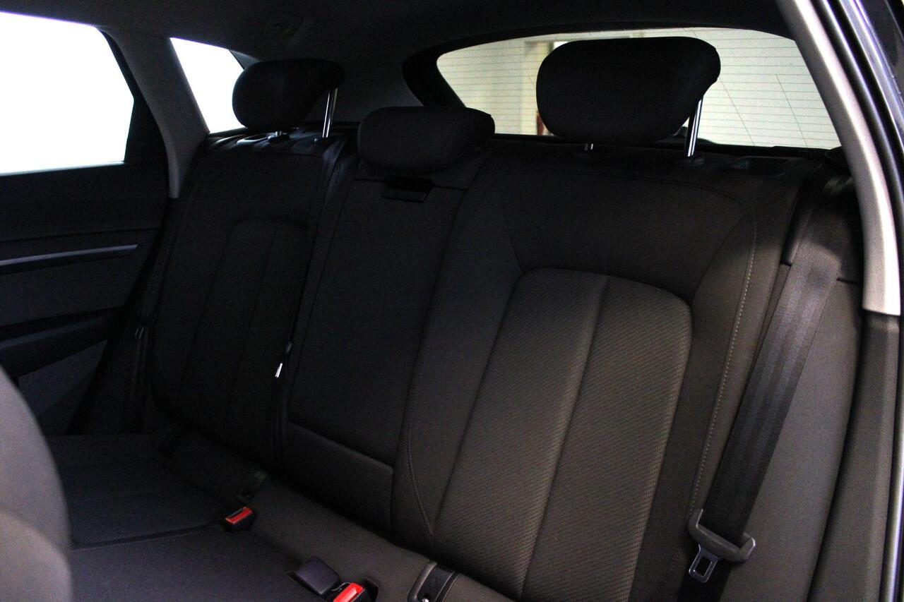 Audi e-tron 55 quattro edition 95 kWh SOH 90% - LED - Luchtvering